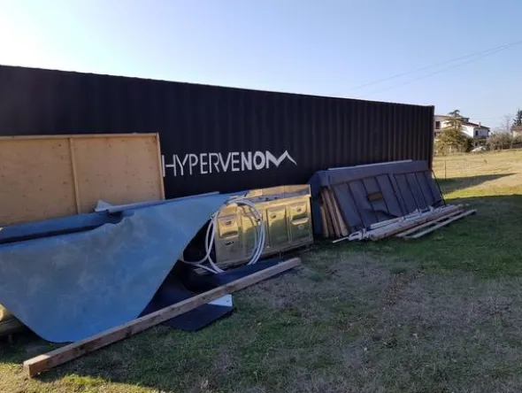 5#4125 Container con arredi