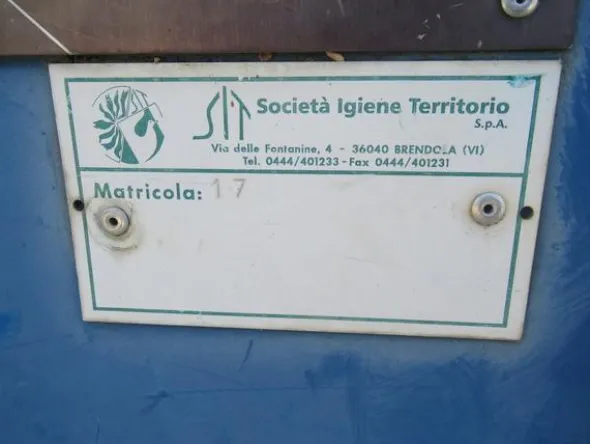 2106#3561 Container con coperchio BTE