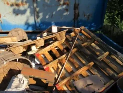 2106#3561 Container con coperchio BTE