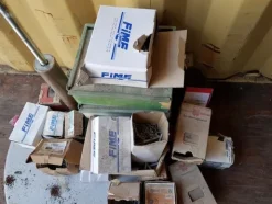 4#4125 Container con materiale per esterni