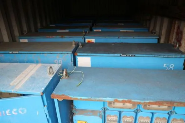 20154#4390 Container e quadri distribuzione