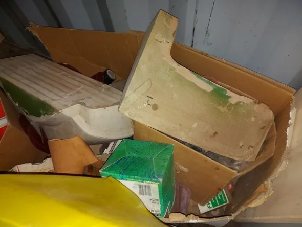 1#6834 Container e stampi per cucce per cani