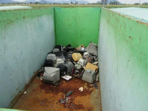 2200#3561 Container Locatelli Eurocontainers
