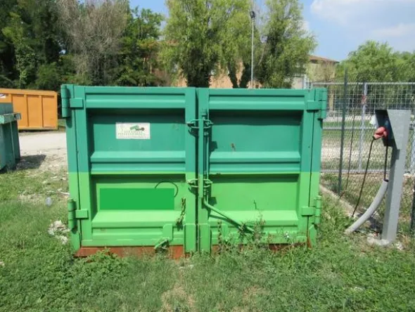 2096#3561 Container Locatelli Eurocontainers