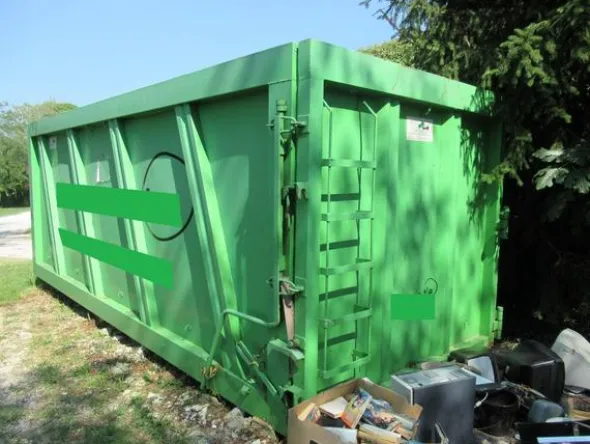 2040#3561 Container Locatelli Eurocontainers