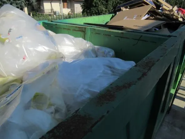 2044#3561 Container Locatelli Eurocontainers