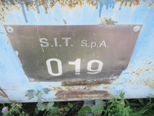 2103#3561 Container LOGO