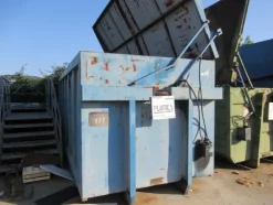 2113#3561 Container Longo