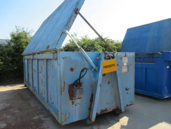 2023#3561 Container Longo con coperchio