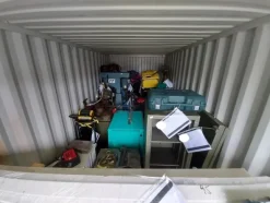 24#5641 Container navale ed attrezzatura da cantiere