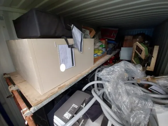 26#5641 Container navale ed attrezzatura da cantiere
