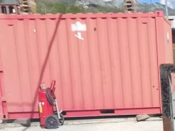 7#7779 Container 40 piedi e attrezzat