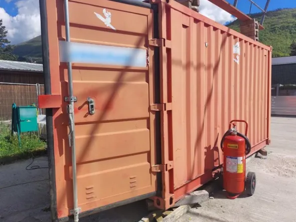 7#7779 Container 40 piedi e attrezzat
