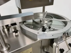 CONTATRICE PER CAPSULE E COMPRESSE - M.G.ZETA F30