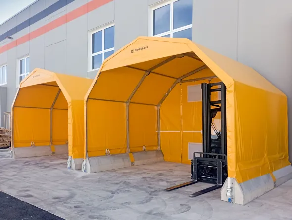 Copertura per la ricarica dei carrelli elevatori