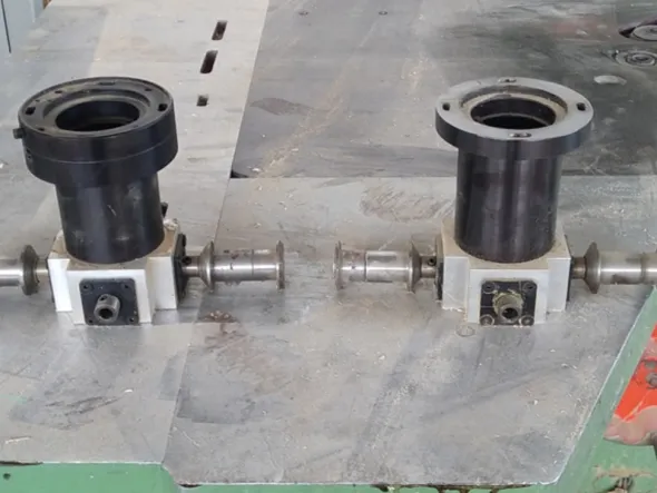 COPPIA AGGREGATIPER PANTOGRAFO CNC