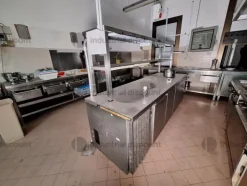 4#8869 Cucina industriale