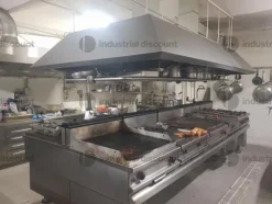 2#9849 Cucina professionale