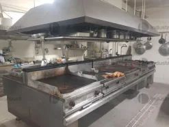 2#9849 Cucina professionale