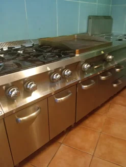 Cucina professionale MBM ottimo stato