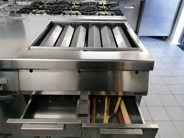 Cucina Zanussi completa