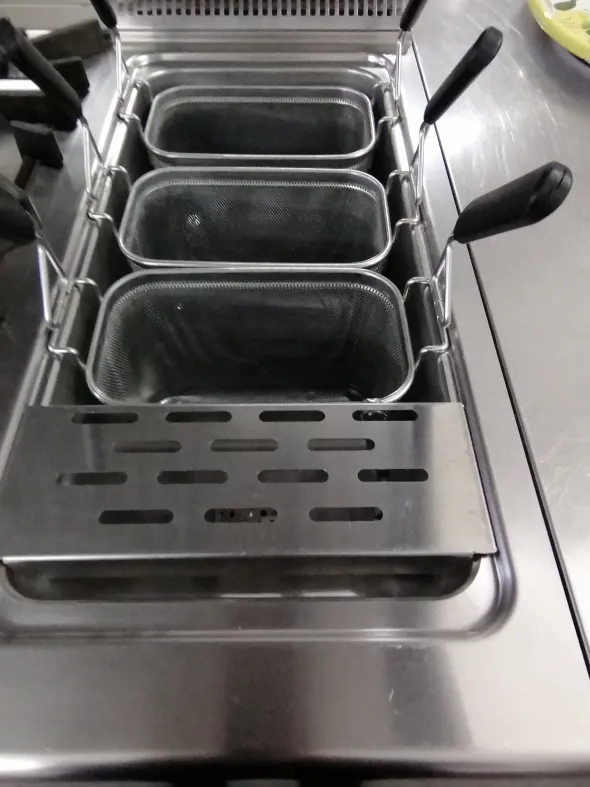 Cucina Zanussi completa