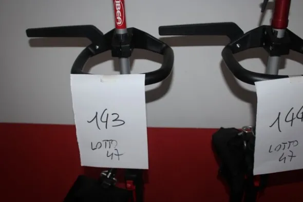 47#5817 Decespugliatori Ibea e motosega Stihl