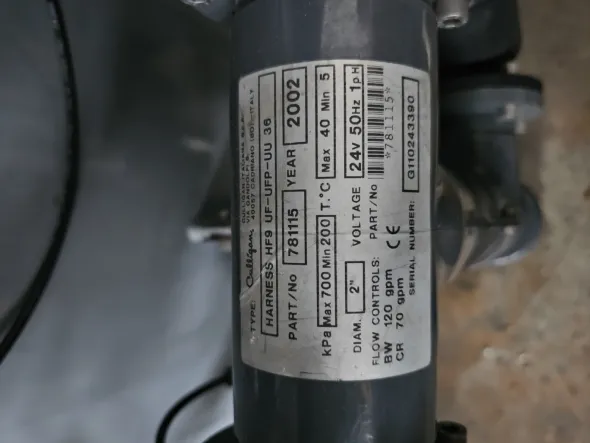 Demineralizzatore a resine per acque di depurazione