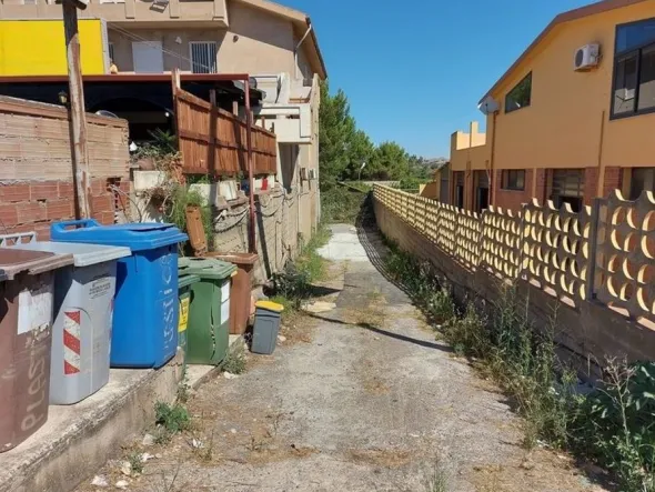 #11747 Deposito al piano seminterrato in porzione di fabbricato