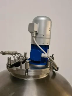 DISSOLUTORE CON AGITATORE CENTRALE – TECNINOX (SER-199)