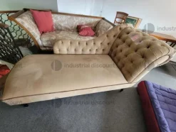 55#9481 Divano con poltrona e accessori