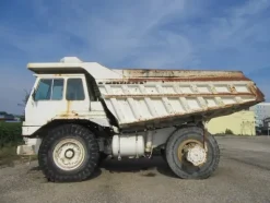 212#5243 Dumper Perlini 655