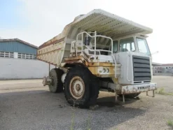 212#46820 Dumper Perlini 655
