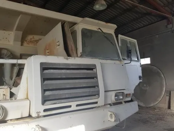 3#3707 Dumper Perlini DP 255