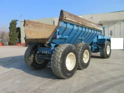 3#7693 Dumper Volvo