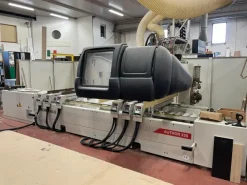 E15-01-1218Centro di lavoro SCM Morbidelli