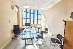 #2522004 Edificio artigianale con uffici e area edificabile