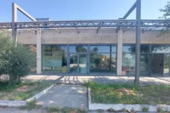 #21577 Edificio commerciale con show room e piazzale