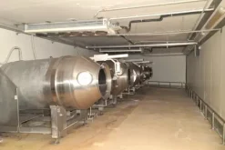 #2537797 Edificio produttivo con celle e attrezzature