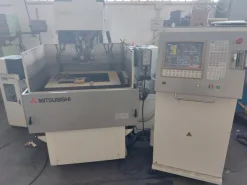 ELETTROEROSIONE A FILO MITSUBISHI MOD. CX 20