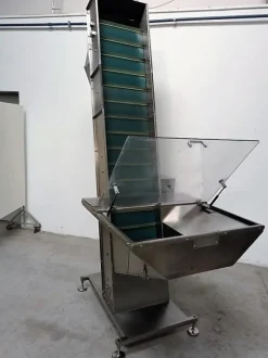 ELEVATORE A TRAMOGGIA PER TAPPI