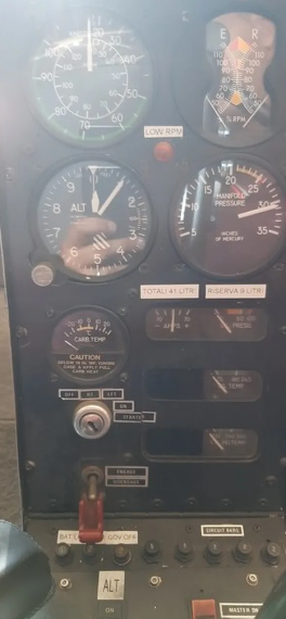 1#5390 Elicottero Robinson R22