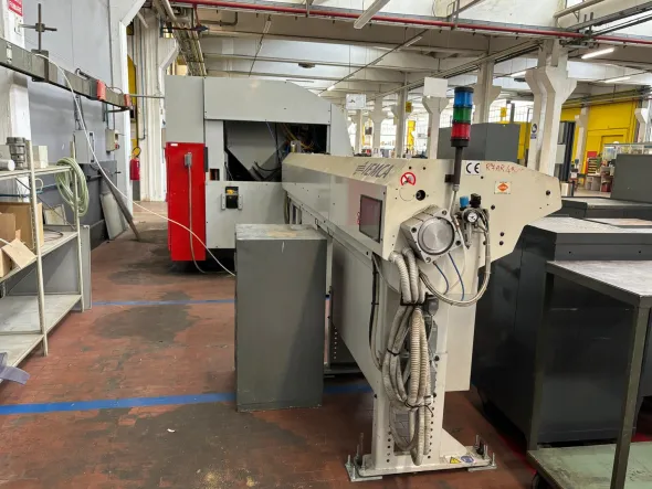 Emco Hyperturn 665 con caricatore IEMCA Master 880MP