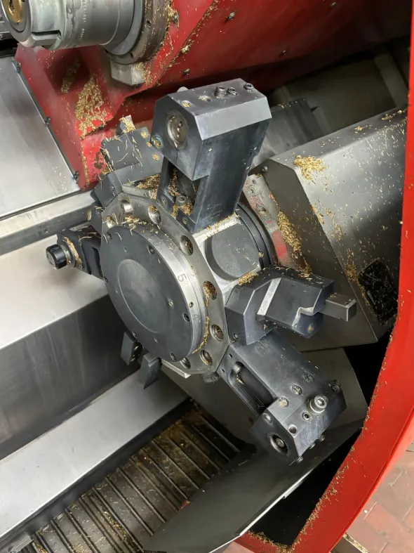 Emco Hyperturn 665 con caricatore IEMCA Master 880MP