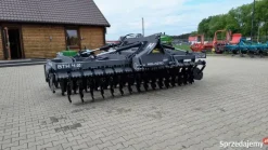 Erpice Helagro BTH a dischi, chiusura idraulica