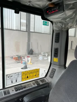 ESCAVATORE CINGOLATO BOBCAT E62