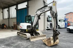 ESCAVATORE CINGOLATO BOBCAT E62