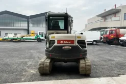 ESCAVATORE CINGOLATO BOBCAT E62
