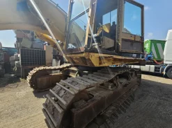 ESCAVATORE CINGOLATO CATERPILLAR mod: 235B