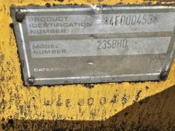 ESCAVATORE CINGOLATO CATERPILLAR mod: 235B